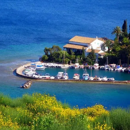 Villa Garnelis House Agnitsini